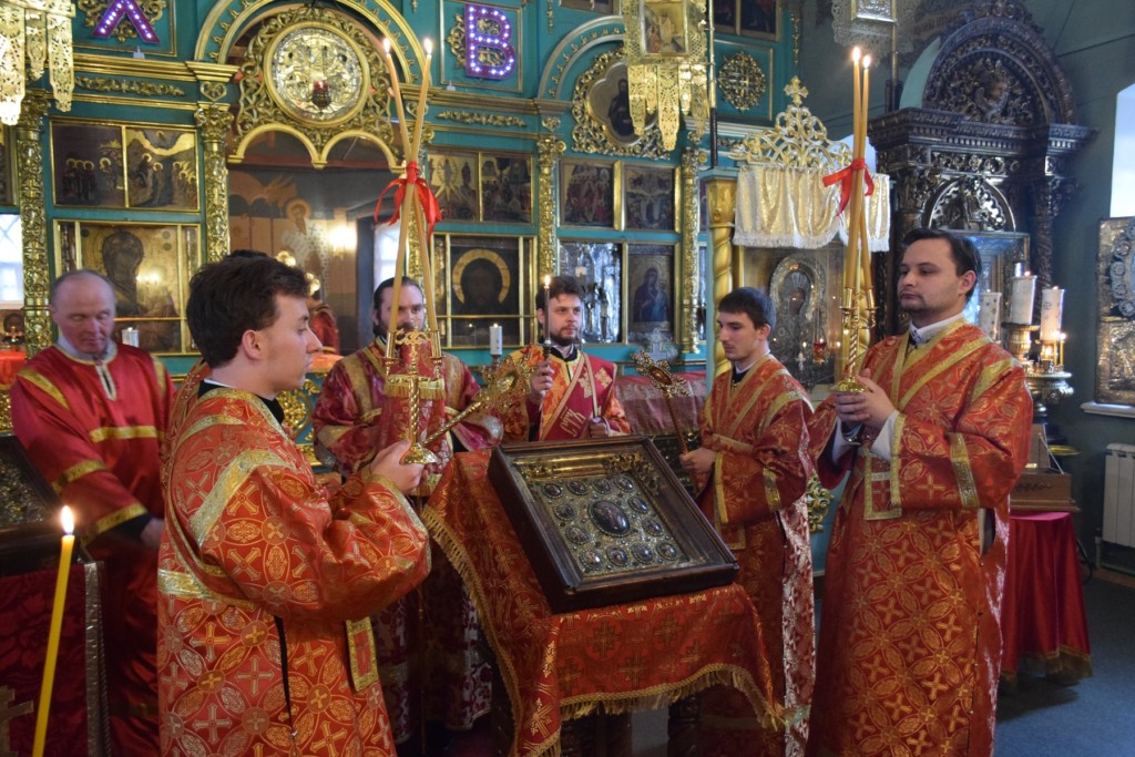 Всенощное бдение в канун Недели о Фоме