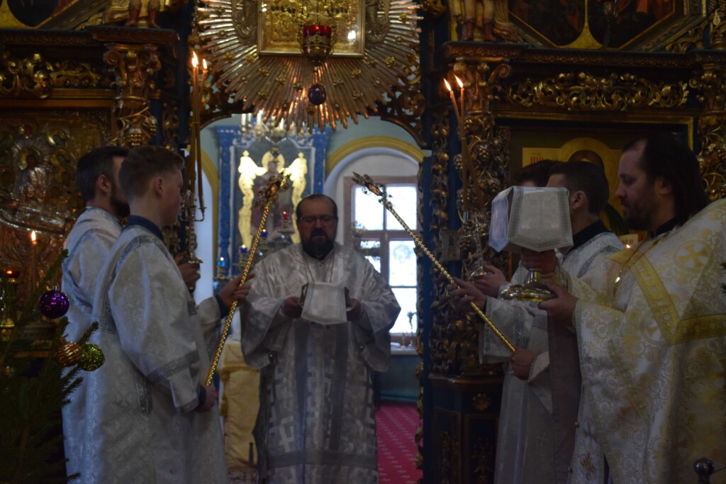 В праздник Богоявления Господня епископ Галичский и Макарьевский Алексий возглавил праздничное богослужение в Успенском соборе г.Чухлома