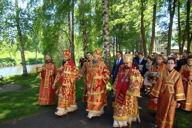 29-maja-2018-Uglich-Liturgija-Krestnyj-hod_10