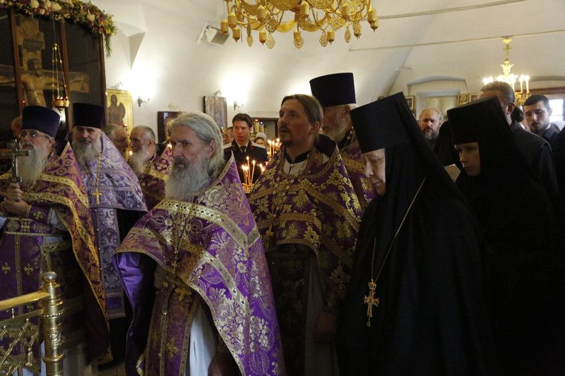 Arhierejskoe-bogosluzhenie-na-Vozdvizhenie-Kresta-27.09.2018_22