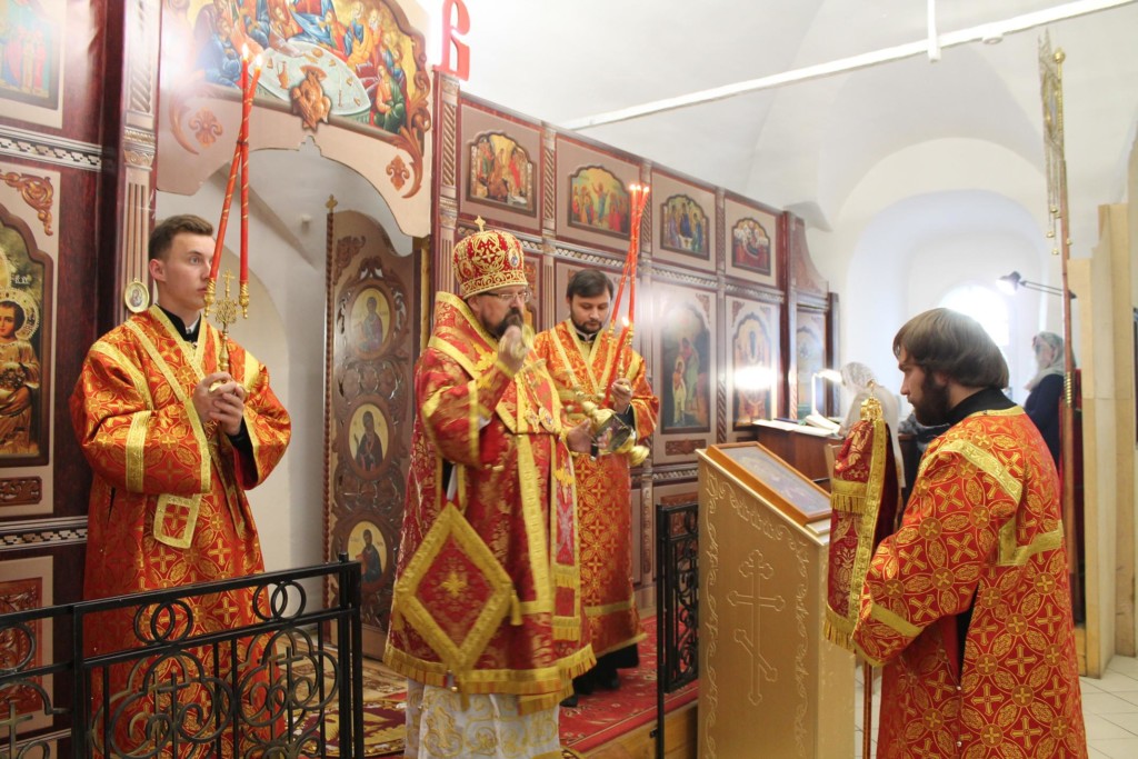 Всенощное бдение в канун недели о слепом в Богоявленском кафедральном соборе города Галича