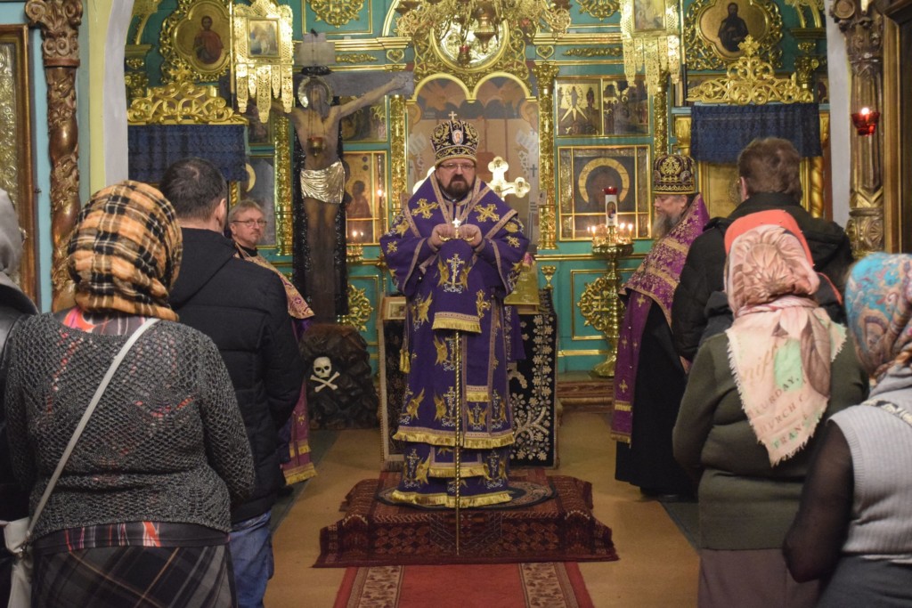 Всенощное бдение в канун Недели 2-ой Великого Поста в Введенском соборе г.Галича