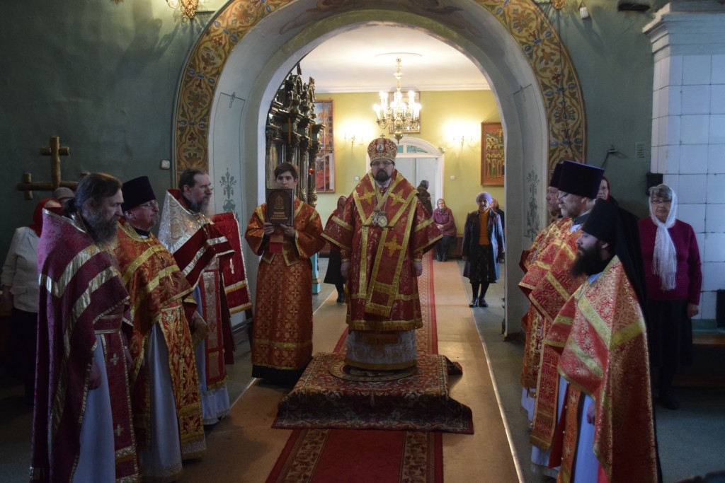 Светлый Понедельник. Соборное Пасхальное богослужение в Введенском соборе г.Галича