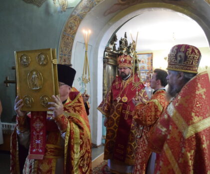 День памяти великомученика и целителя Пантелеимона в Введенском соборе г.Галича