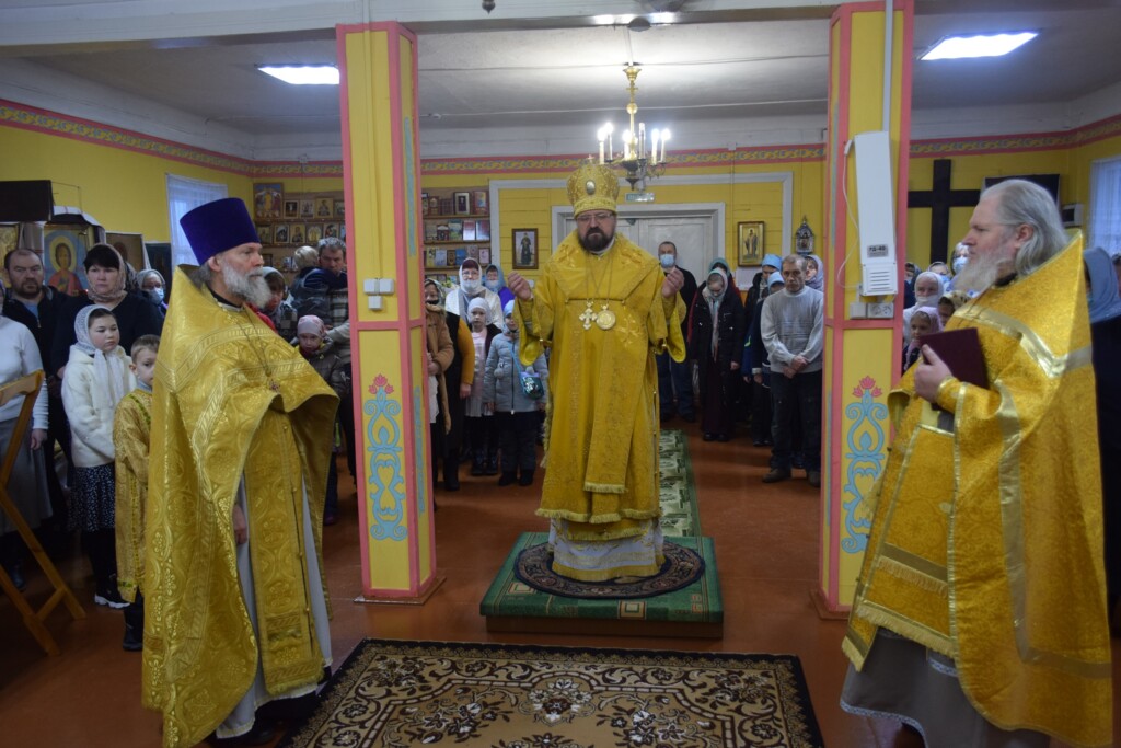 Архиерейский визит в храм свт.Николая села Пыщуг