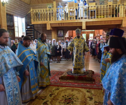 Престольный праздник храма иконы Божией Матери «Всецарица» г.Мантурово