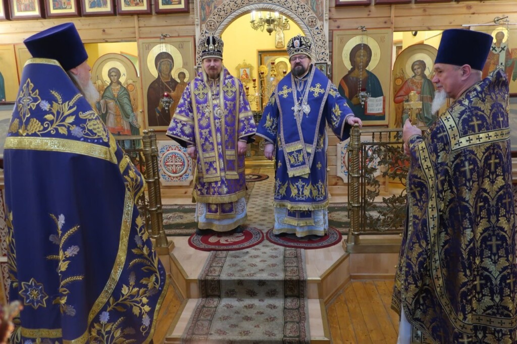 Соборное архиерейское богослужение в Неделю 2-ю Великого поста и в день памяти святителя Григория Паламы в пределах Североморской епархии