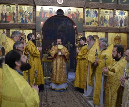 Соборная Божественная литургия в храме свт.Спиридона Тримифунтского г.Нея
