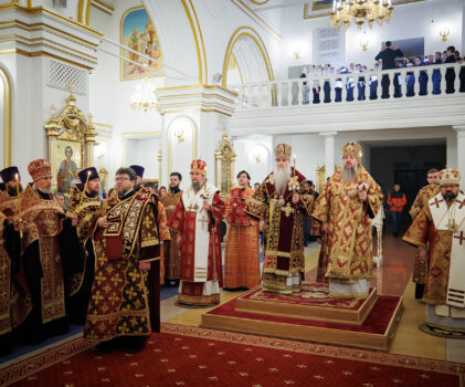 Всенощное бдение в кафедральном соборе Симбирской митрополии