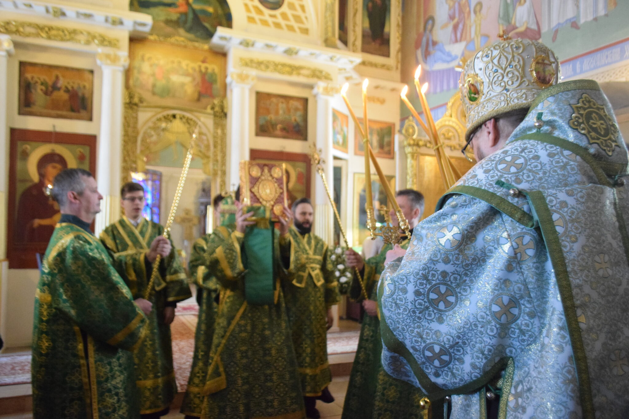 Вход Господень во Иерусалим. Вербное Воскресение. Архиерейское богослужение в храме свт.Николая п.Кадый