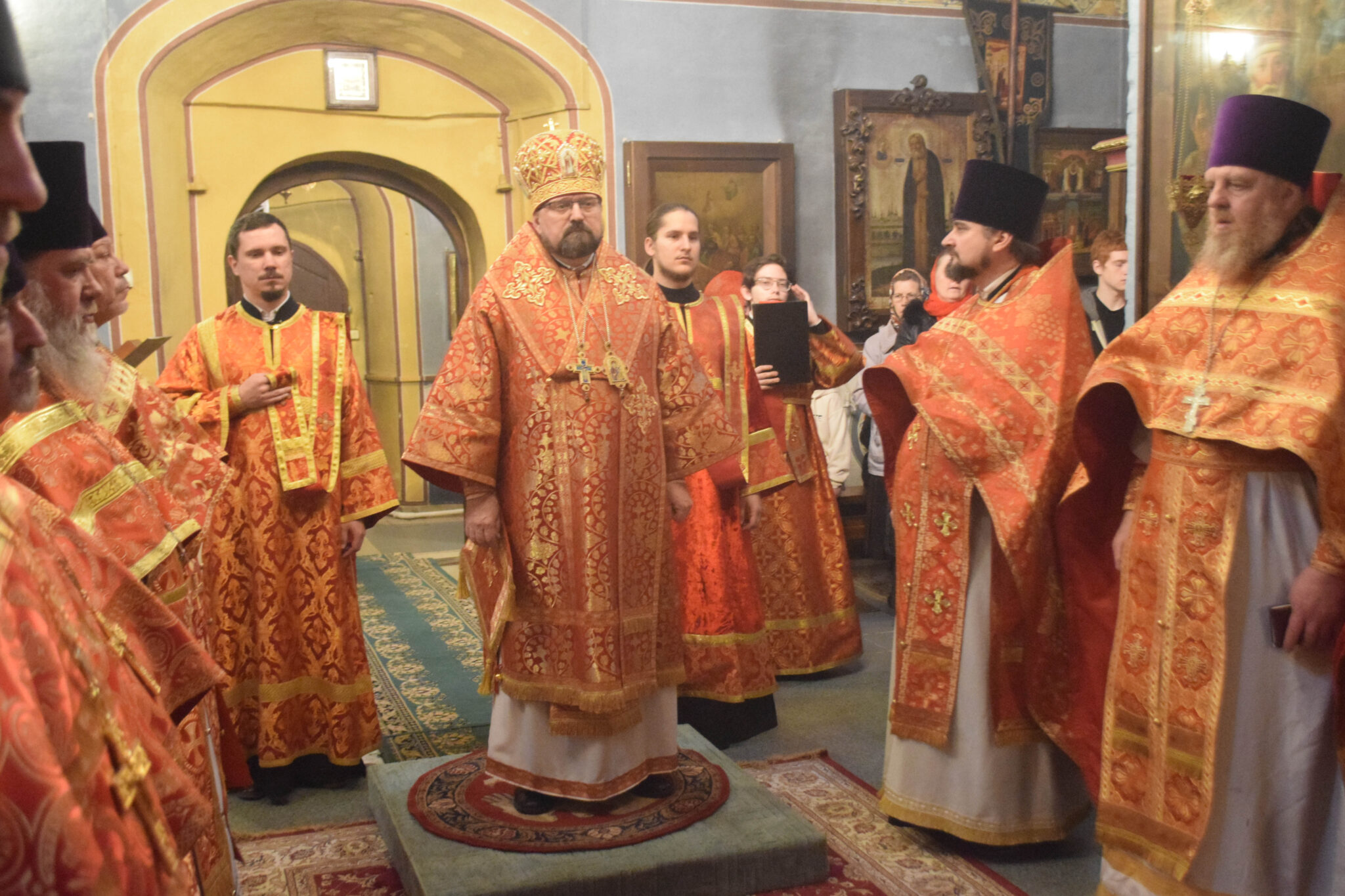Светлый Вторник. Соборное Пасхальное богослужение в Успенском Паисиево-Галичском женском монастыре г.Галича