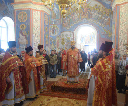 Соборное пасхальное богослужение в храме Воскресения Христова с.Гусево