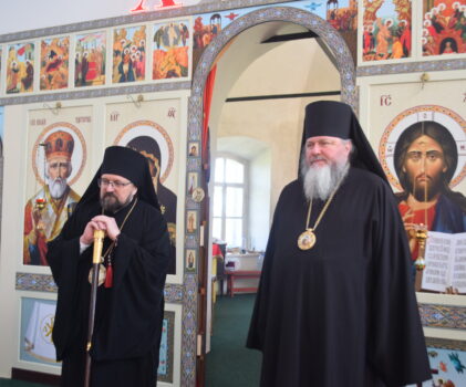 Соборное архиерейское богослужение в храме архистратига Михаила с.Михайловское