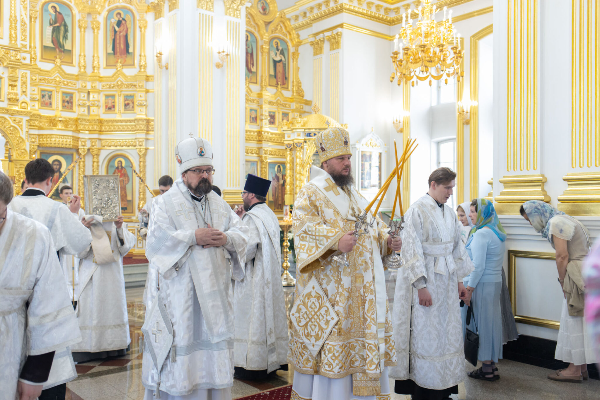 Соборное архиерейское богослужение в Костромском Кремле в день памяти Святых отцов I Вселенского собора