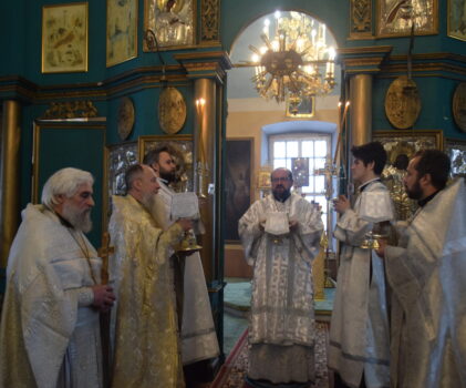 Архиерейское богослужение в день праздника Богоявления Господня