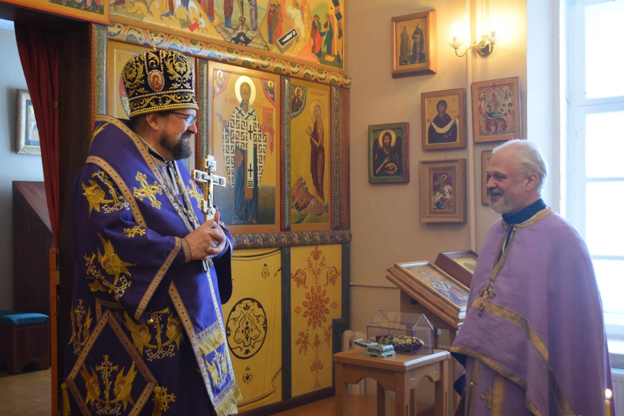 Архиерейское богослужение в домовом храме архиерейского подворья с.Умиление